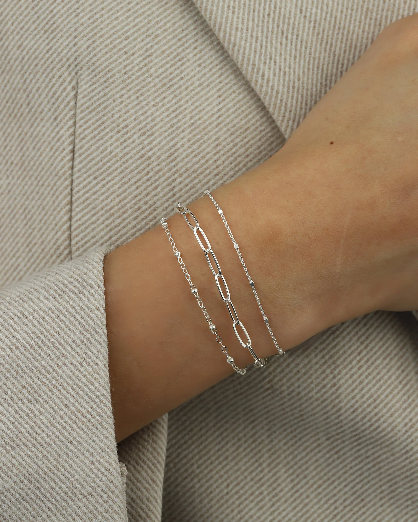 Satellite Cable Chain Bracelet - Image 2