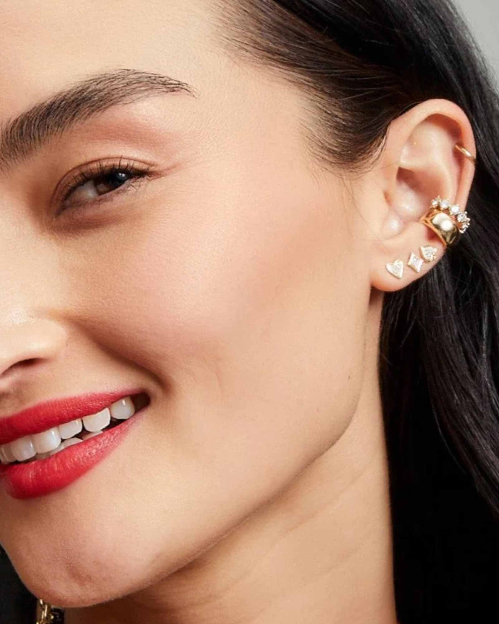 Make Your Move Pavé Heart Studs - Image 2