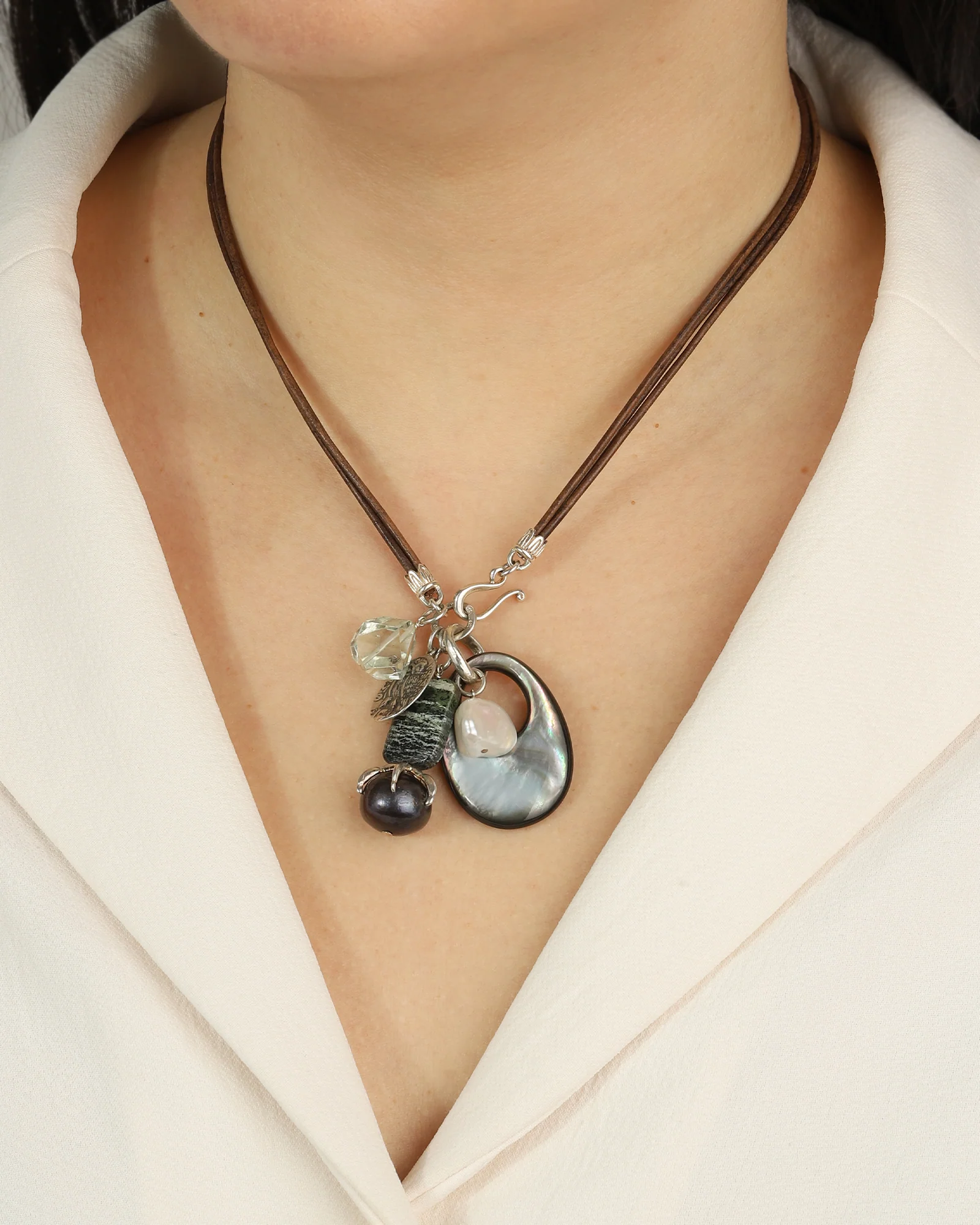 Narcissus Charm Necklace - Image 2