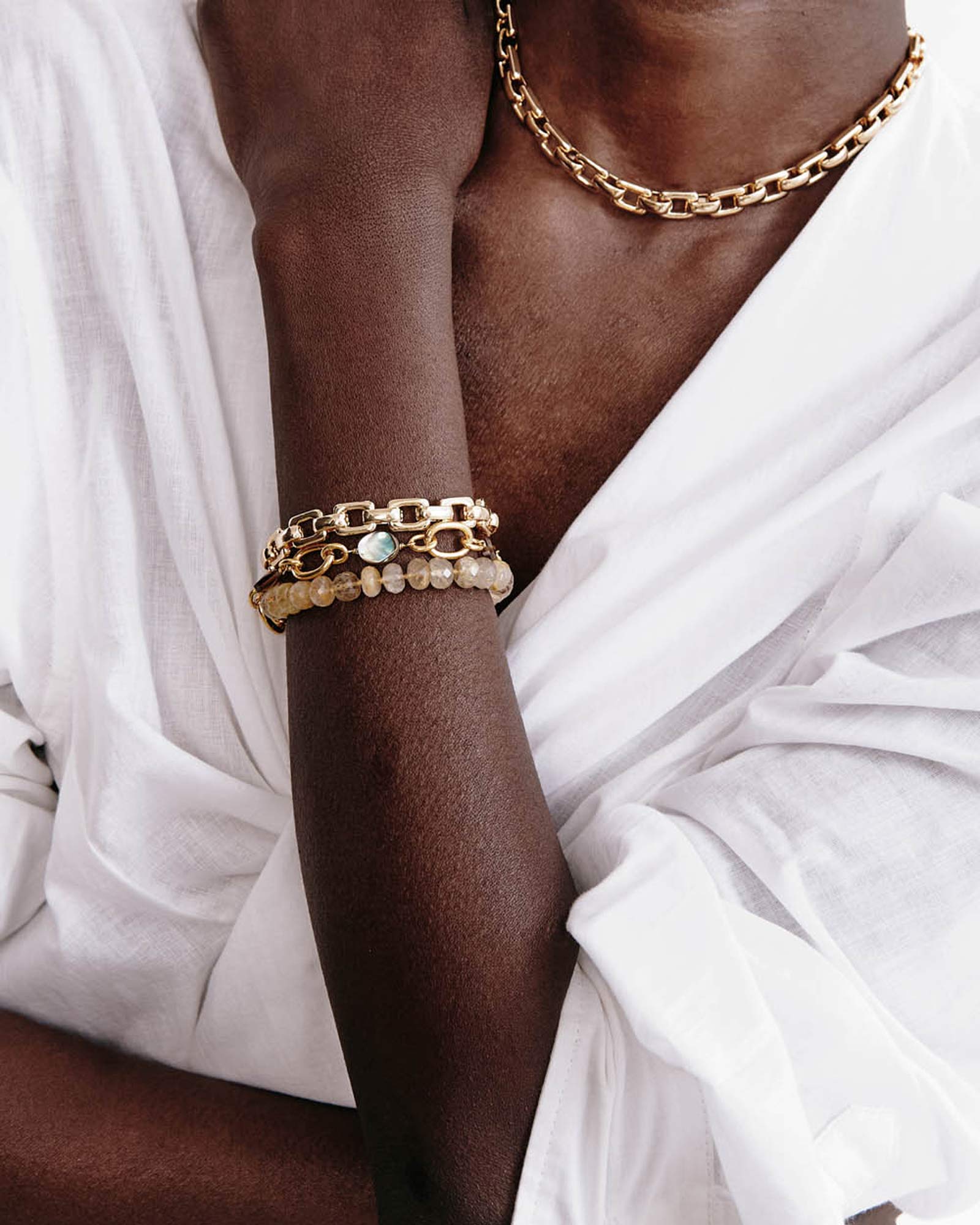 Ellis Chain Link Bracelet - Image 2