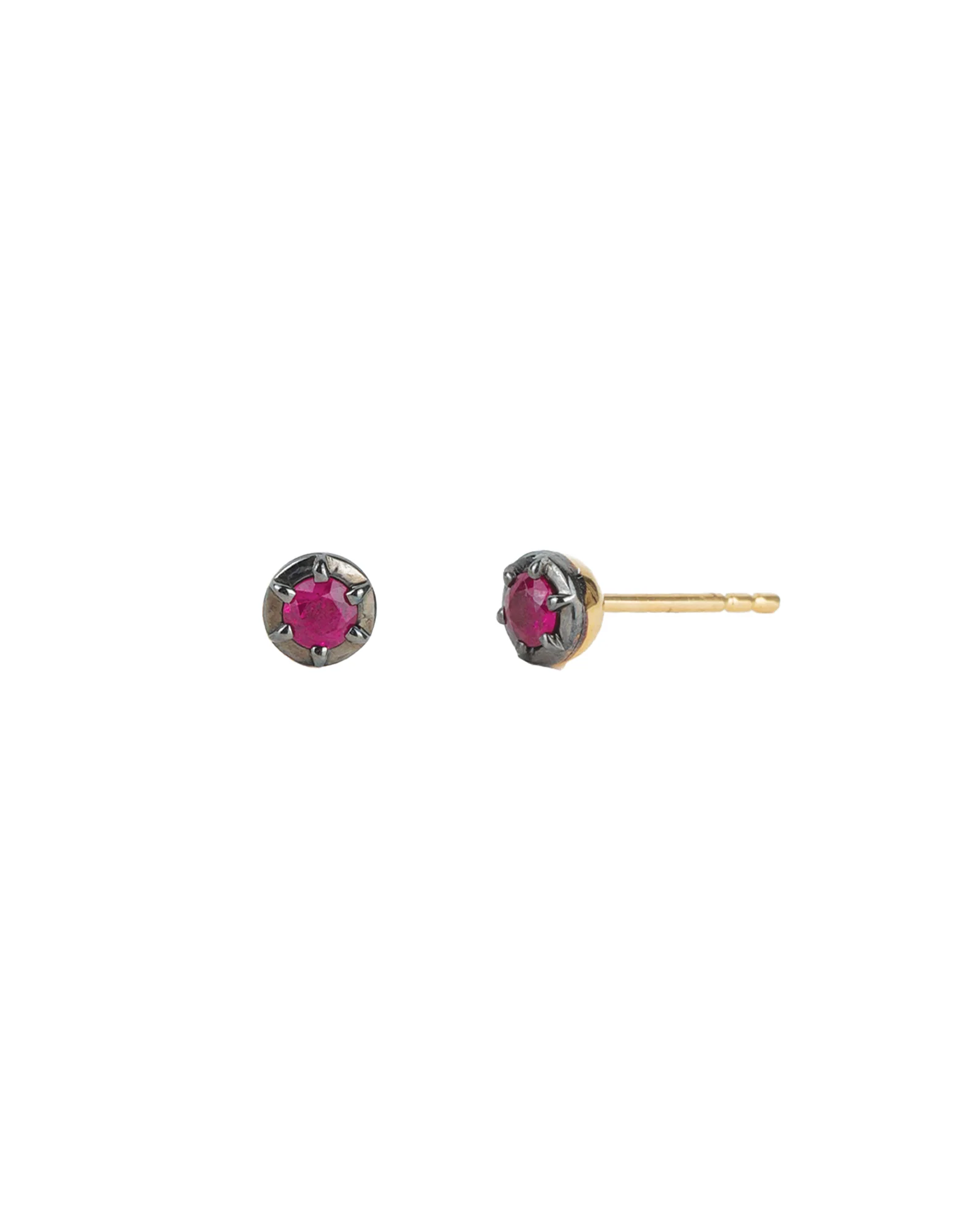 Round Organic Studs