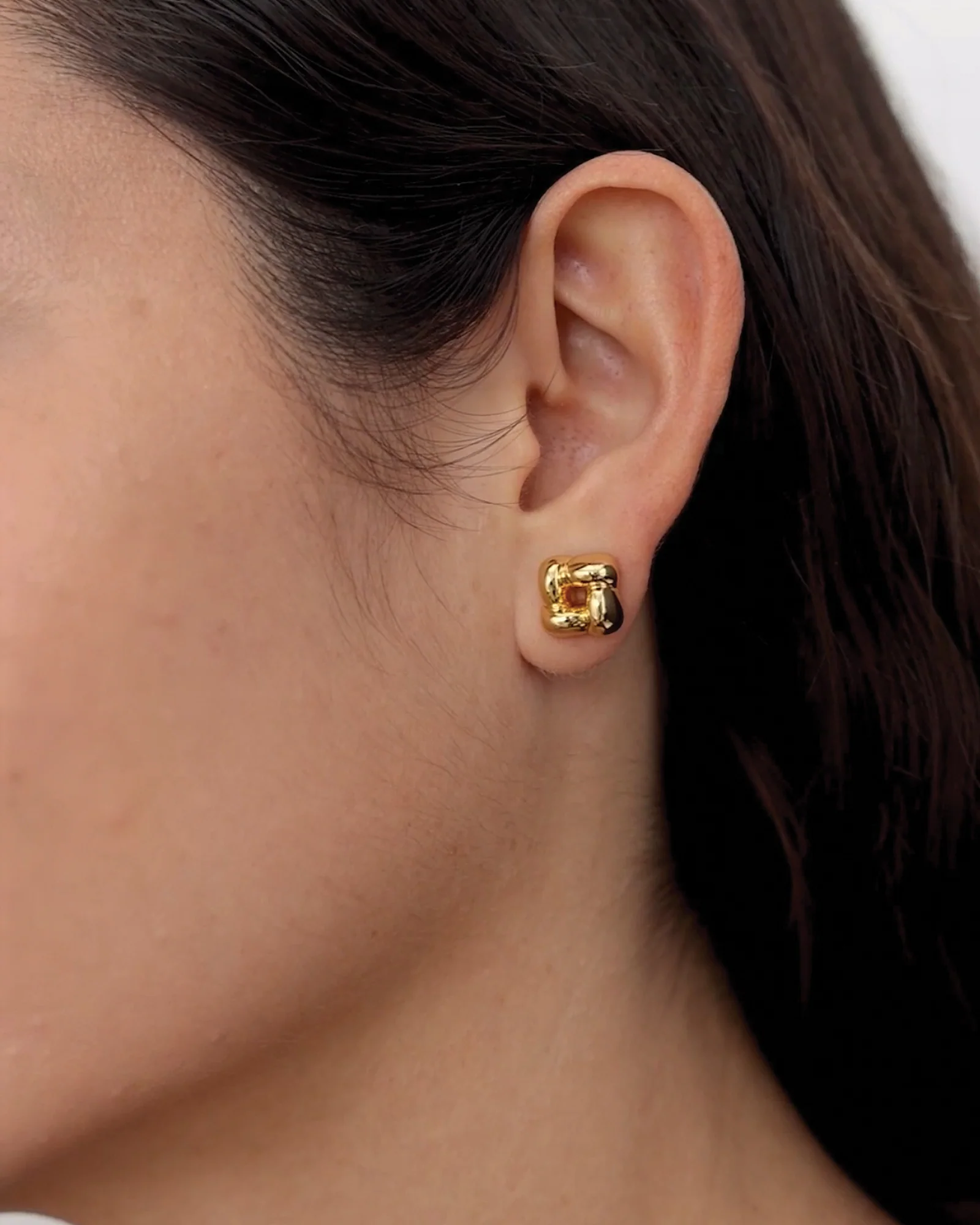 Mini Woven Square Earrings - Image 4