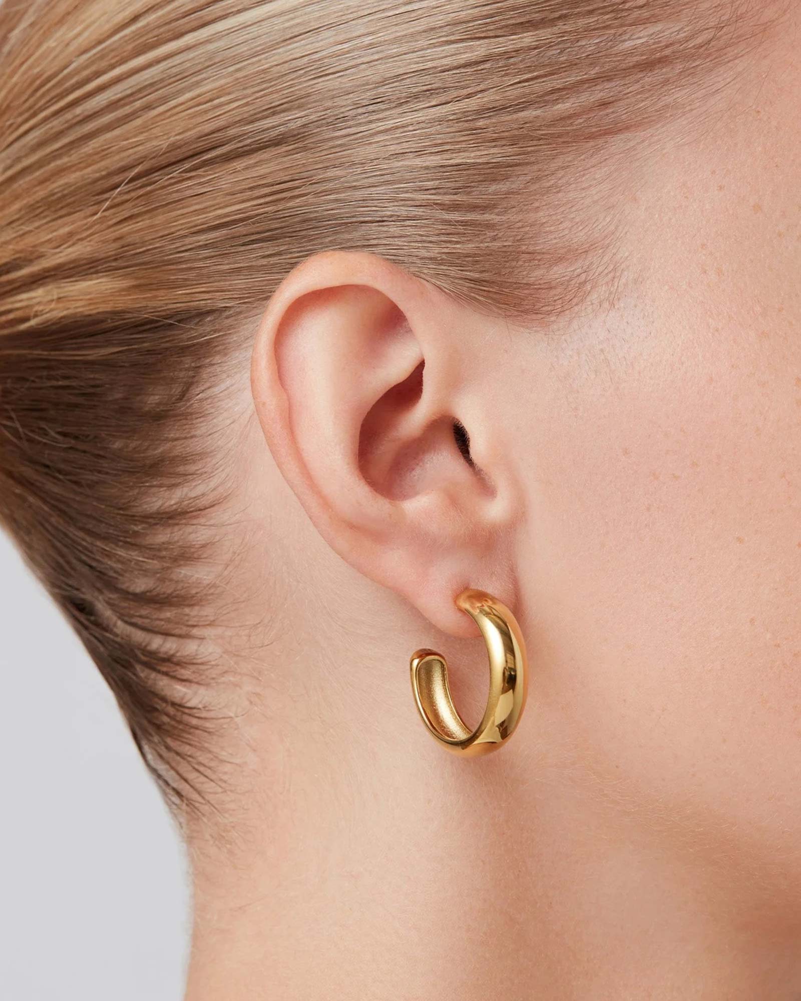 Staple Hoop Earrings - Medium - Image 4