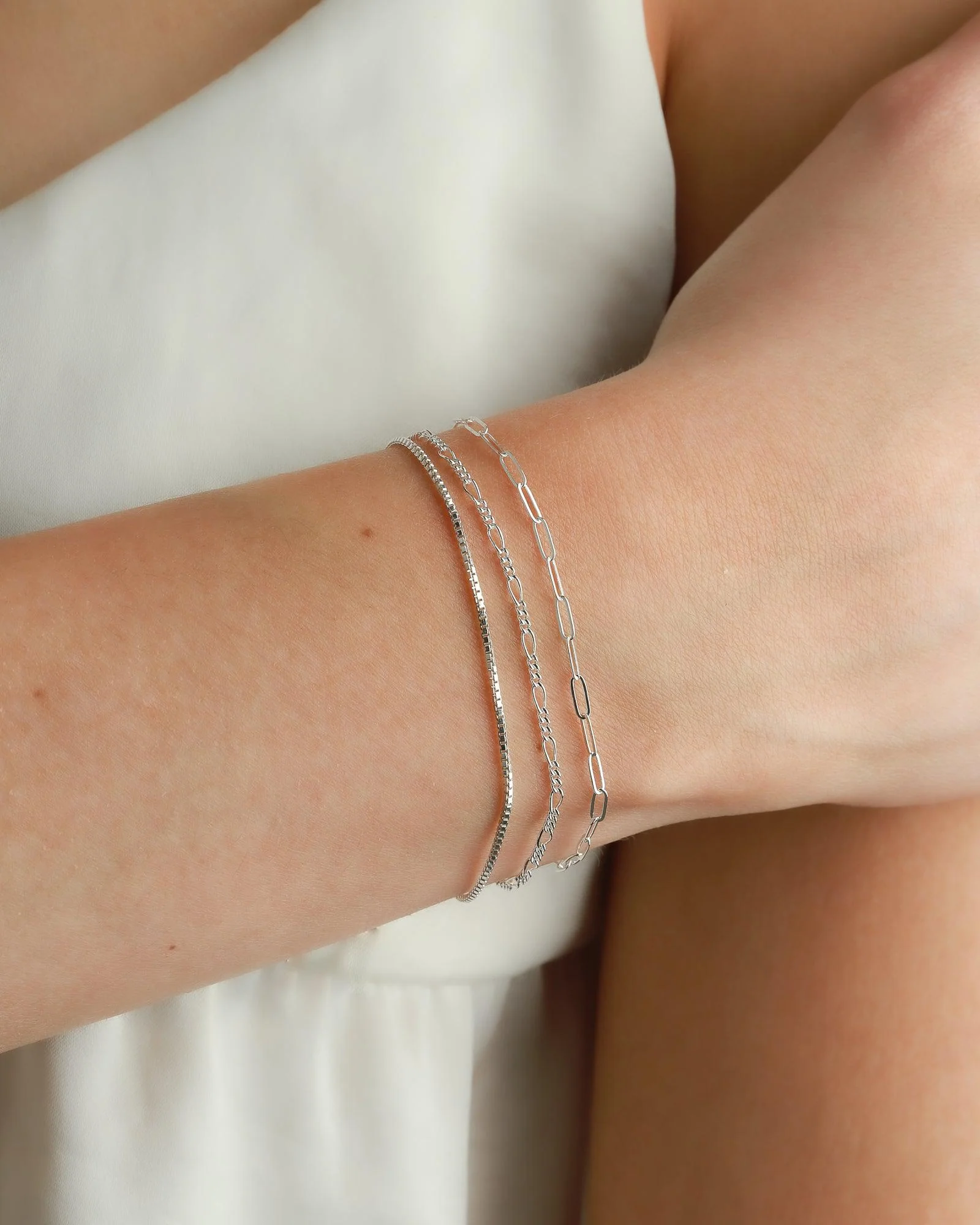 Square Box Chain Bracelet - Image 3