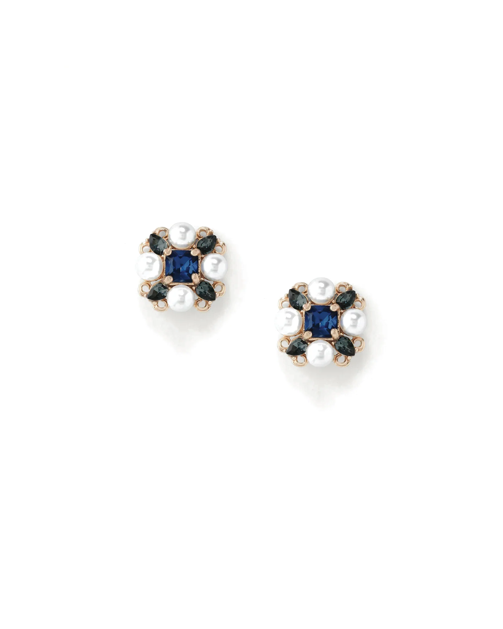 Regina Studs