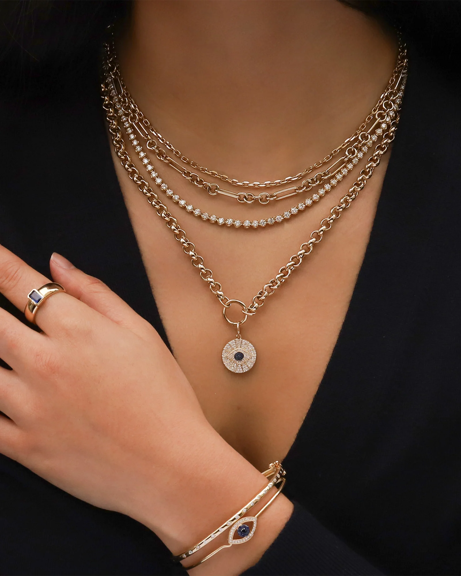 Sculpted Oval Chain Necklace - Image 2