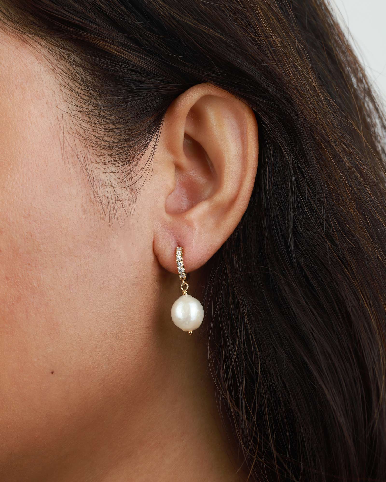 Pearl Drop Pavé Huggie | 12mm - Image 3