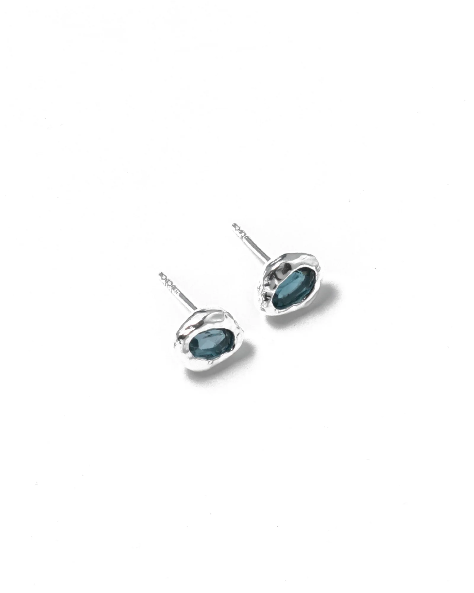 Cora Studs